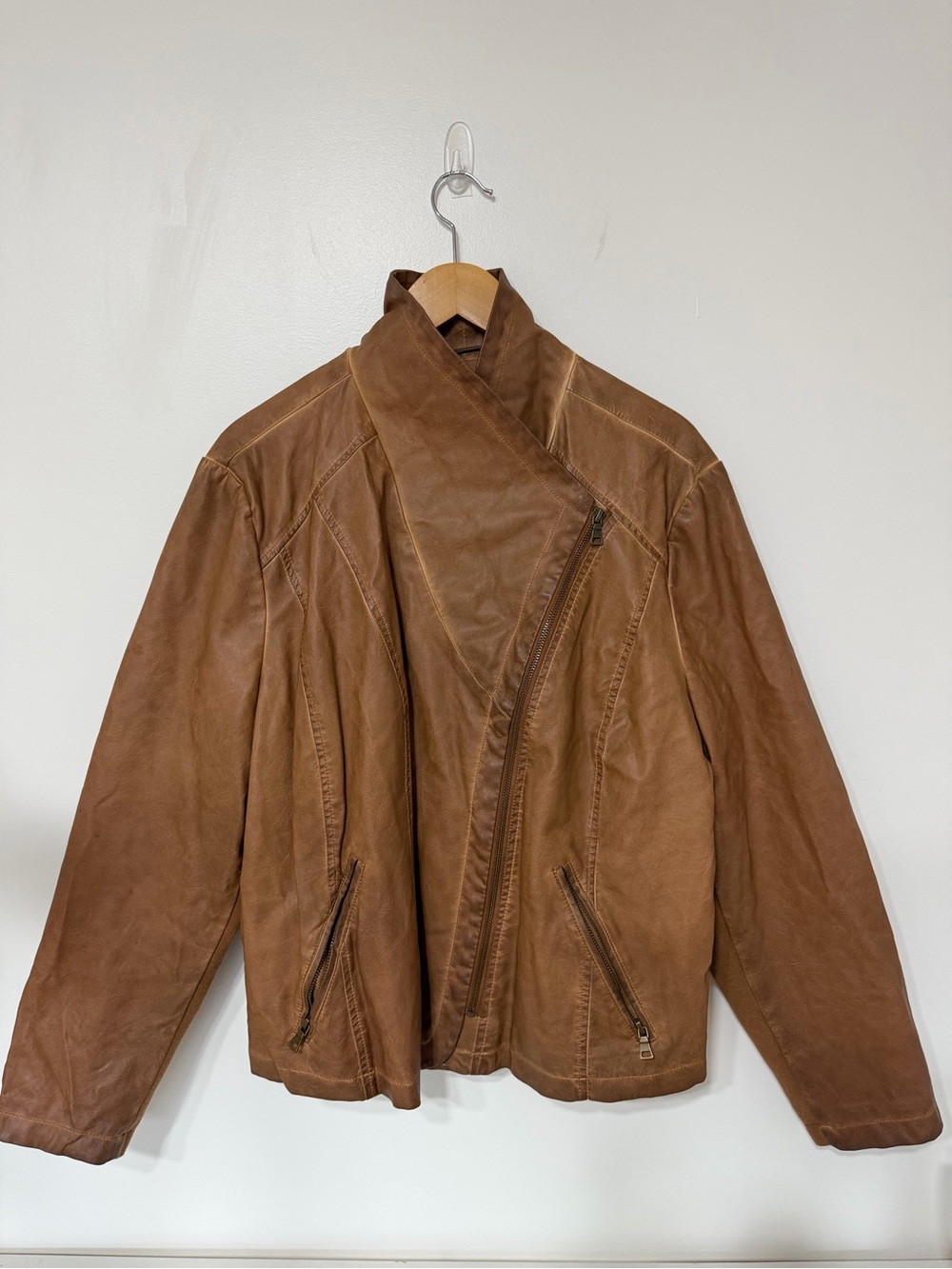 VTG Bagatelle Women’s XL Brown Vegan Leather Moto Jacket Asymmetrical Zip Biker
